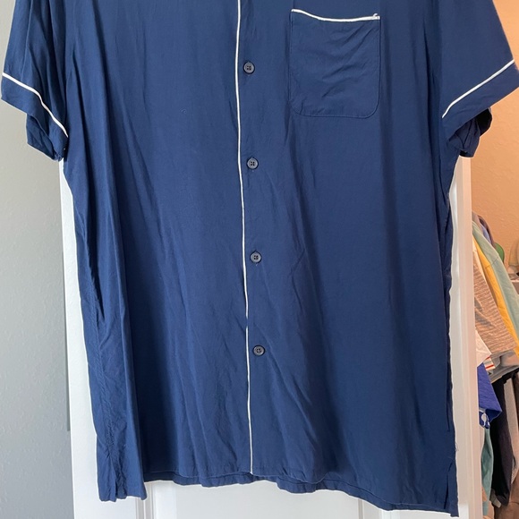 Express Rayon Short Sleeve Shirt - Picture 3 of 6